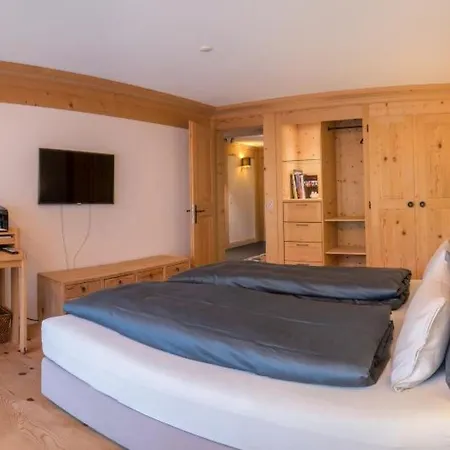 Les Silenes By Interhome * Gstaad