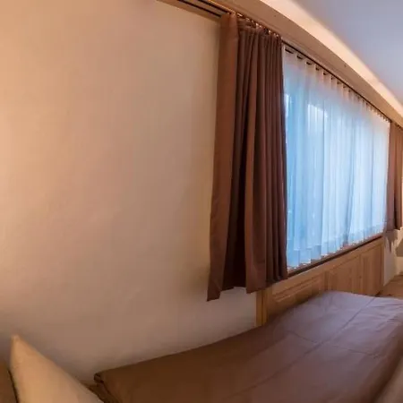 Les Silenes By Interhome *